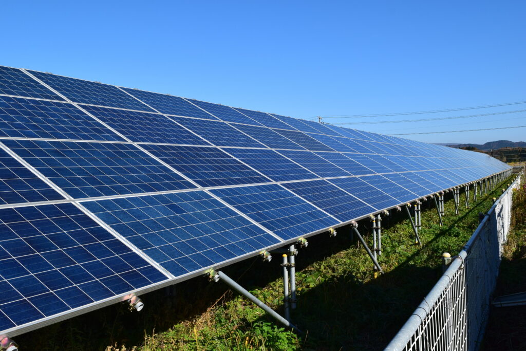 太陽光発電用ソーラーパネル